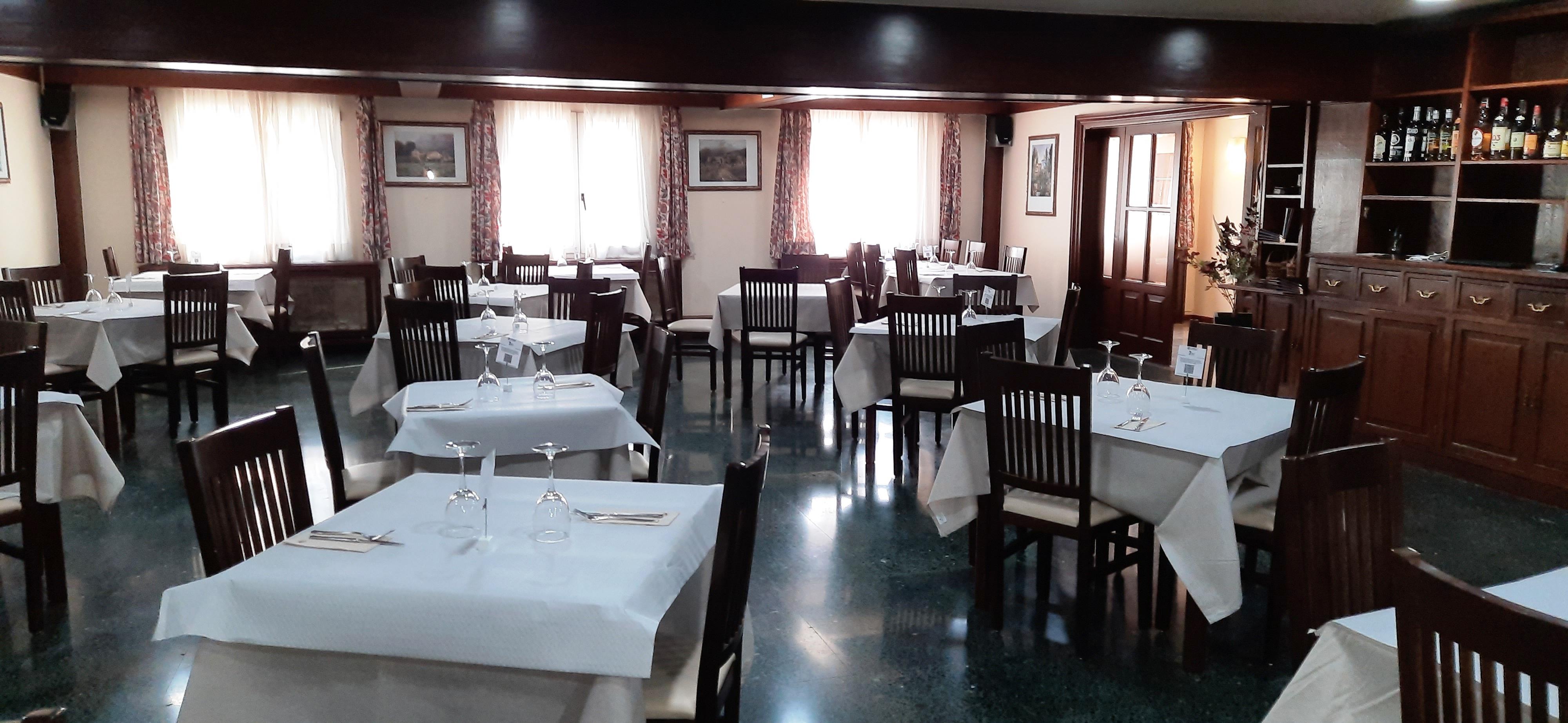 Hotel Urogallo В'єлья Екстер'єр фото