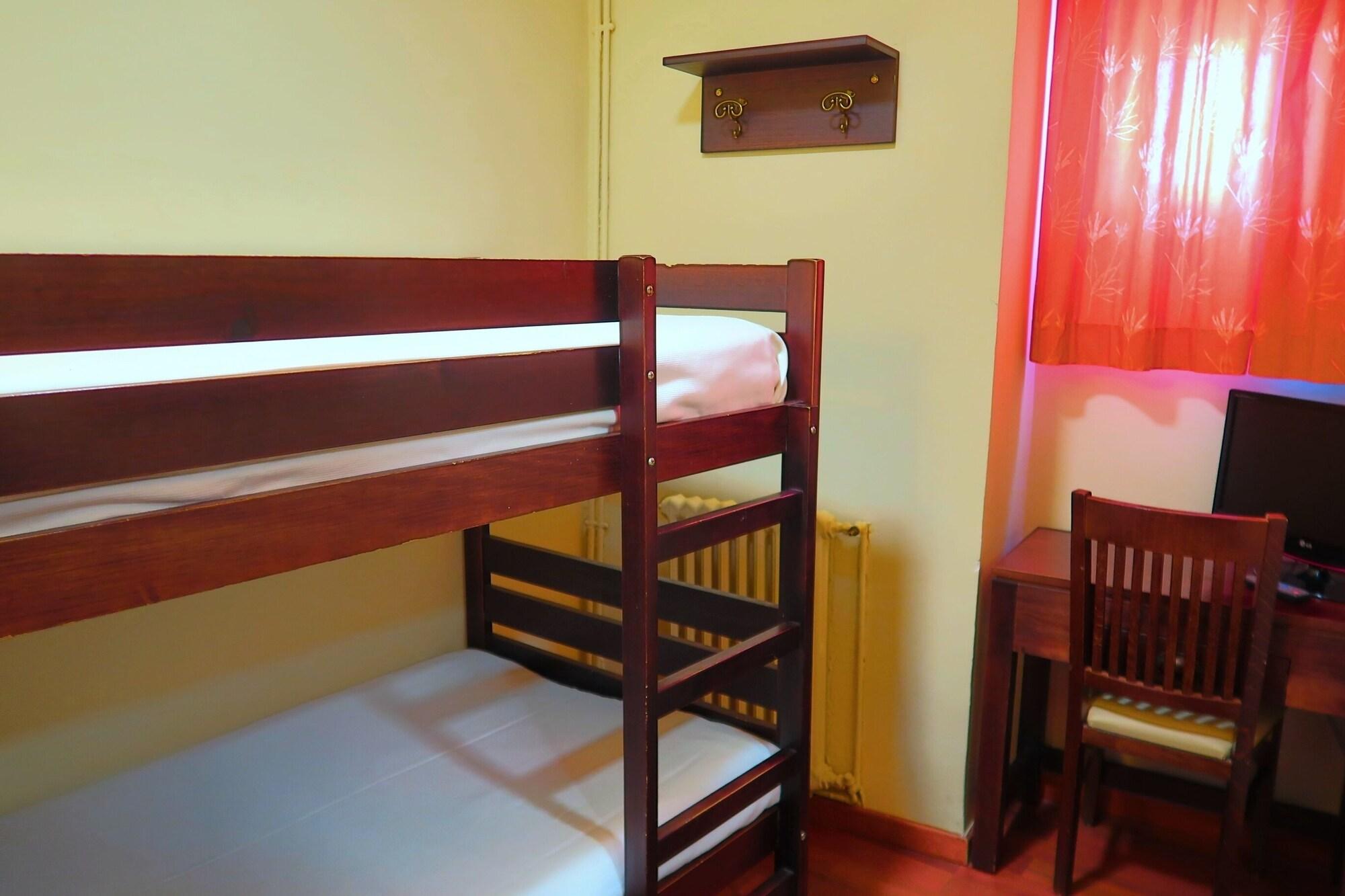 Hotel Urogallo В'єлья Екстер'єр фото
